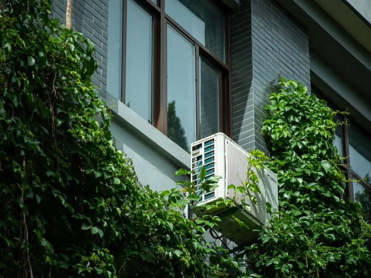 Clad-Wood Windows and Dry Indoor Air in Pocatello, ID